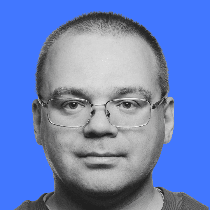 Александр Власов